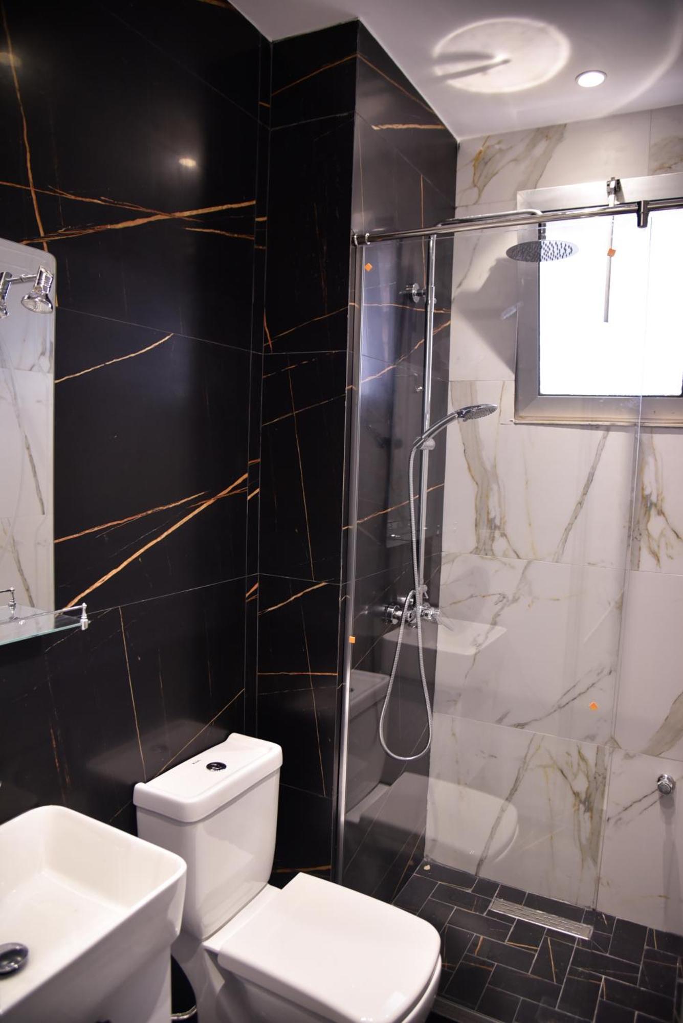 City Center Inn Shkoder Exterior photo