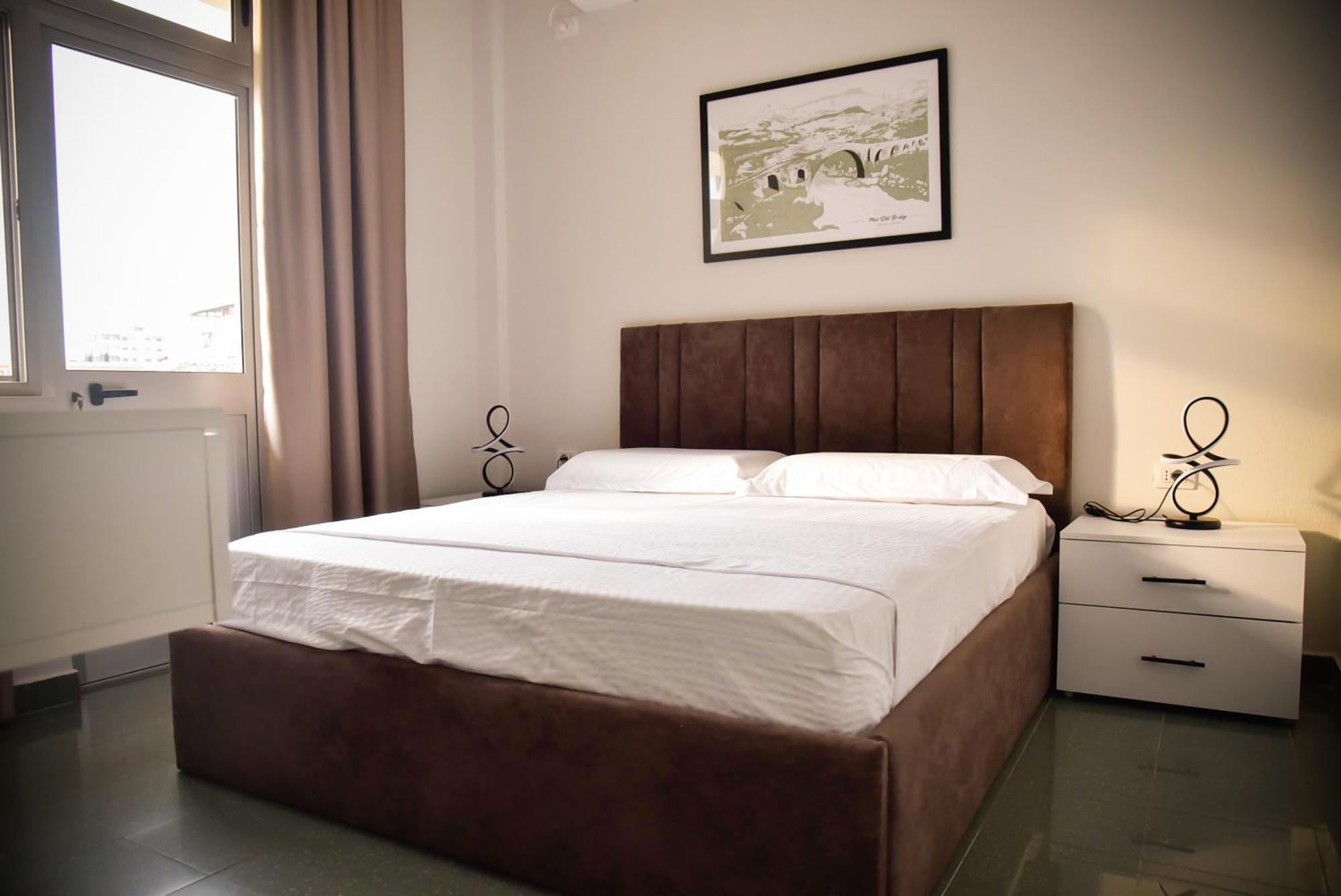 City Center Inn Shkoder Exterior photo